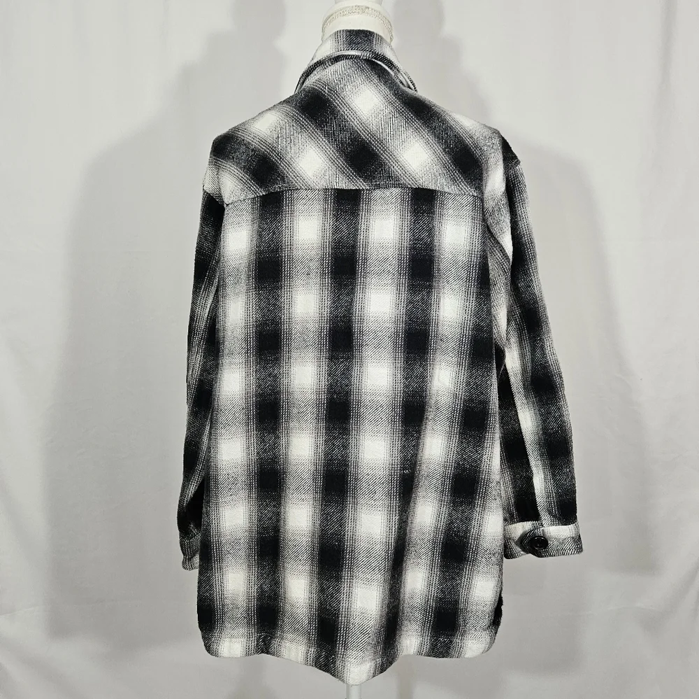 Lucky brand black white and grey flannel shacket women's size large